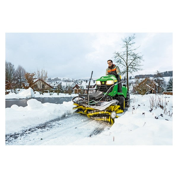 John Deere X590 mit 137 cm Mähdeck